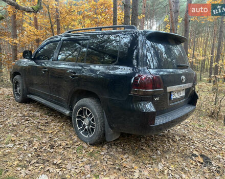 Черный Тойота Ленд Крузер, объемом двигателя 4.66 л и пробегом 295 тыс. км за 19900 $, фото 3 на Automoto.ua