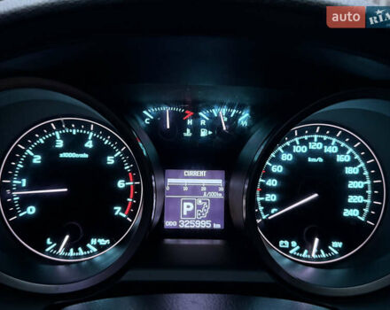 Черный Тойота Ленд Крузер, объемом двигателя 4.66 л и пробегом 315 тыс. км за 28500 $, фото 20 на Automoto.ua