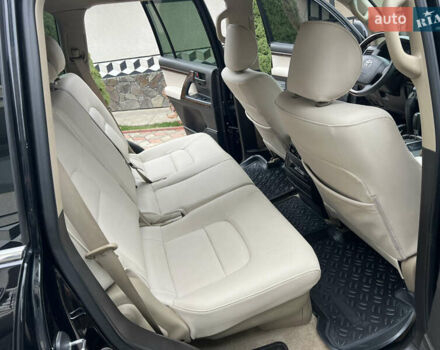 Черный Тойота Ленд Крузер, объемом двигателя 4.5 л и пробегом 297 тыс. км за 27900 $, фото 69 на Automoto.ua