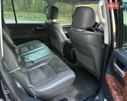 Чорний Тойота Ленд Крузер, об'ємом двигуна 4.66 л та пробігом 265 тис. км за 21500 $, фото 20 на Automoto.ua