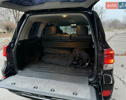 Черный Тойота Ленд Крузер, объемом двигателя 4.66 л и пробегом 315 тыс. км за 28500 $, фото 33 на Automoto.ua