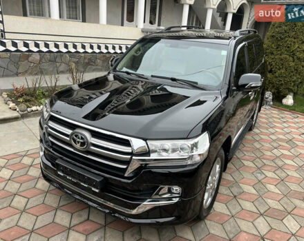 Черный Тойота Ленд Крузер, объемом двигателя 4.5 л и пробегом 297 тыс. км за 27900 $, фото 31 на Automoto.ua