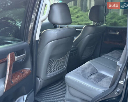 Чорний Тойота Ленд Крузер, об'ємом двигуна 4.66 л та пробігом 265 тис. км за 21500 $, фото 15 на Automoto.ua
