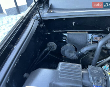 Чорний Тойота Ленд Крузер, об'ємом двигуна 2.98 л та пробігом 270 тис. км за 17800 $, фото 19 на Automoto.ua