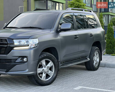 Чорний Тойота Ленд Крузер, об'ємом двигуна 4.66 л та пробігом 310 тис. км за 23900 $, фото 2 на Automoto.ua