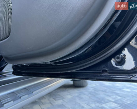 Чорний Тойота Ленд Крузер, об'ємом двигуна 2.98 л та пробігом 270 тис. км за 17800 $, фото 15 на Automoto.ua