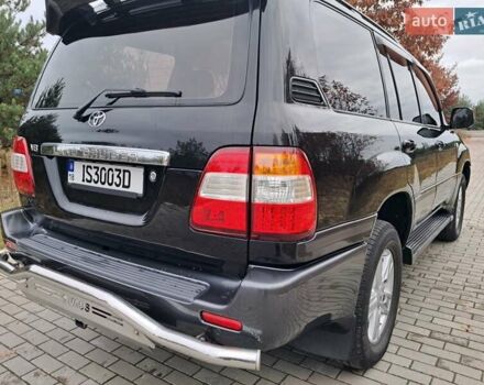 Черный Тойота Ленд Крузер, объемом двигателя 4.66 л и пробегом 337 тыс. км за 20700 $, фото 19 на Automoto.ua