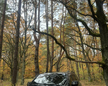 Черный Тойота Ленд Крузер, объемом двигателя 4.66 л и пробегом 295 тыс. км за 19900 $, фото 5 на Automoto.ua