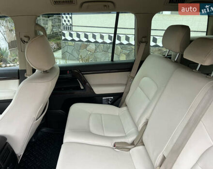 Черный Тойота Ленд Крузер, объемом двигателя 4.5 л и пробегом 297 тыс. км за 27900 $, фото 65 на Automoto.ua