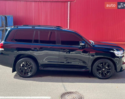 Черный Тойота Ленд Крузер, объемом двигателя 4.7 л и пробегом 220 тыс. км за 35900 $, фото 6 на Automoto.ua