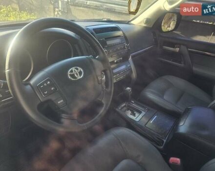 Чорний Тойота Ленд Крузер, об'ємом двигуна 4.7 л та пробігом 308 тис. км за 20999 $, фото 6 на Automoto.ua