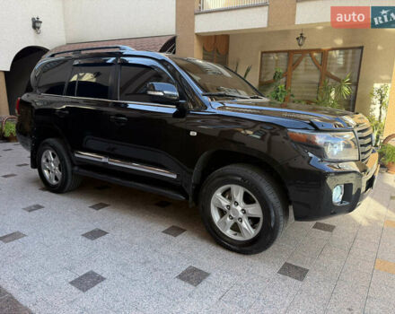 Чорний Тойота Ленд Крузер, об'ємом двигуна 4.7 л та пробігом 271 тис. км за 21900 $, фото 5 на Automoto.ua