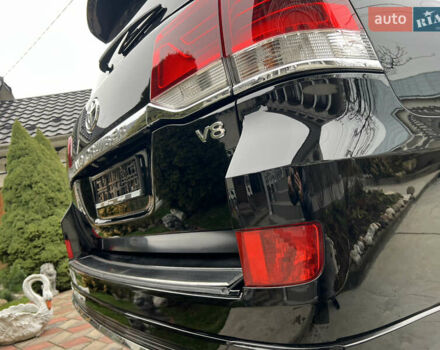 Черный Тойота Ленд Крузер, объемом двигателя 4.5 л и пробегом 297 тыс. км за 27900 $, фото 36 на Automoto.ua