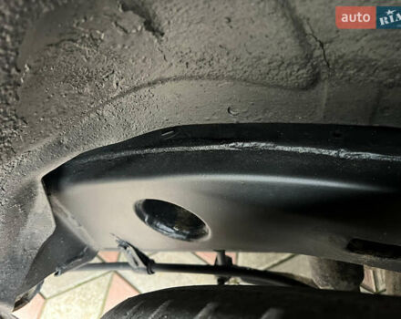 Черный Тойота Ленд Крузер, объемом двигателя 4.5 л и пробегом 297 тыс. км за 27900 $, фото 49 на Automoto.ua