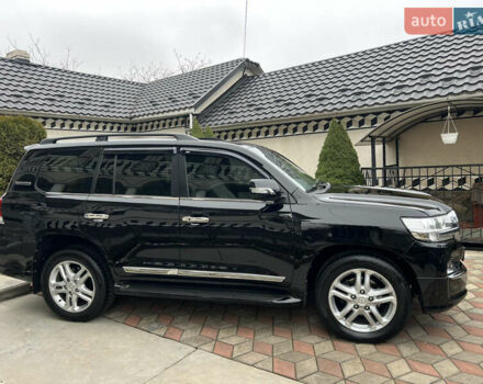 Черный Тойота Ленд Крузер, объемом двигателя 4.5 л и пробегом 297 тыс. км за 27900 $, фото 6 на Automoto.ua