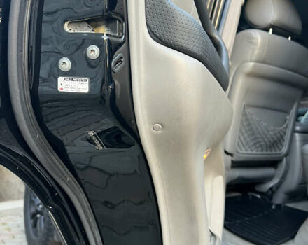 Черный Тойота Ленд Крузер, объемом двигателя 4.2 л и пробегом 336 тыс. км за 22400 $, фото 16 на Automoto.ua