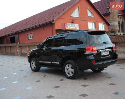 Черный Тойота Ленд Крузер, объемом двигателя 4.7 л и пробегом 271 тыс. км за 21500 $, фото 16 на Automoto.ua
