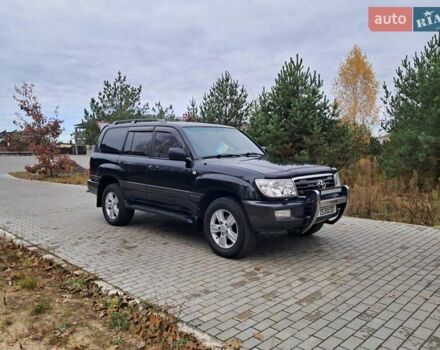 Черный Тойота Ленд Крузер, объемом двигателя 4.66 л и пробегом 337 тыс. км за 20700 $, фото 2 на Automoto.ua
