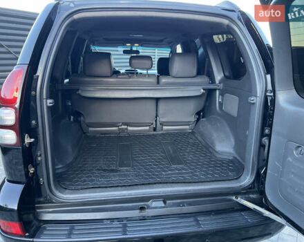 Чорний Тойота Ленд Крузер, об'ємом двигуна 2.98 л та пробігом 270 тис. км за 17800 $, фото 11 на Automoto.ua