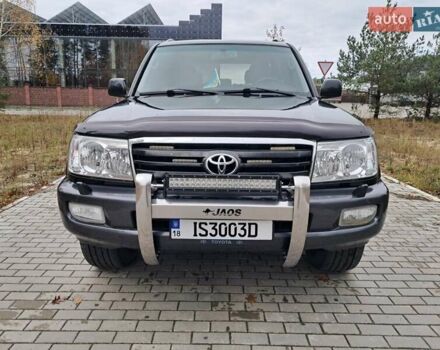 Черный Тойота Ленд Крузер, объемом двигателя 4.66 л и пробегом 337 тыс. км за 20700 $, фото 3 на Automoto.ua