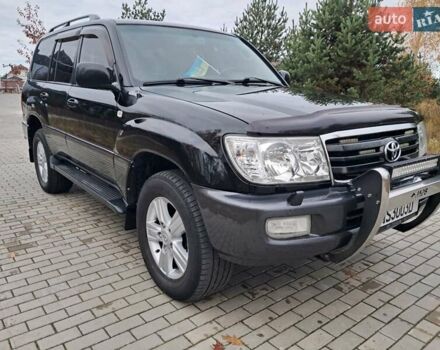 Черный Тойота Ленд Крузер, объемом двигателя 4.66 л и пробегом 337 тыс. км за 20700 $, фото 5 на Automoto.ua