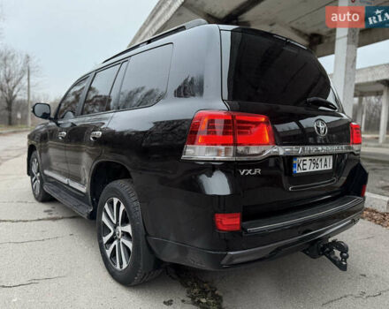 Черный Тойота Ленд Крузер, объемом двигателя 4.66 л и пробегом 315 тыс. км за 28500 $, фото 9 на Automoto.ua