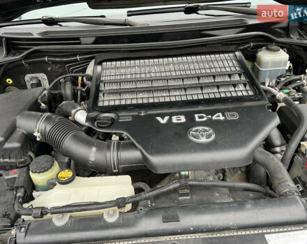 Черный Тойота Ленд Крузер, объемом двигателя 4.5 л и пробегом 297 тыс. км за 27900 $, фото 75 на Automoto.ua