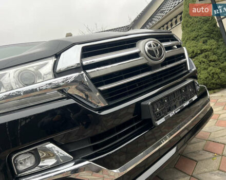 Черный Тойота Ленд Крузер, объемом двигателя 4.5 л и пробегом 297 тыс. км за 27900 $, фото 33 на Automoto.ua