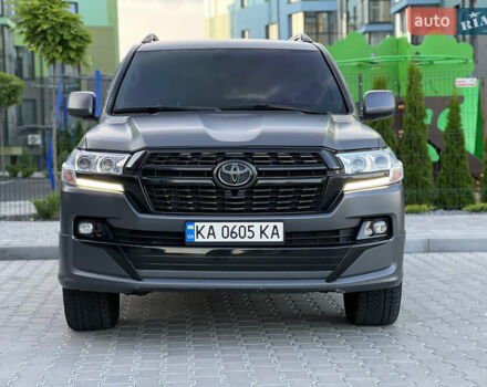 Чорний Тойота Ленд Крузер, об'ємом двигуна 4.66 л та пробігом 310 тис. км за 23900 $, фото 7 на Automoto.ua