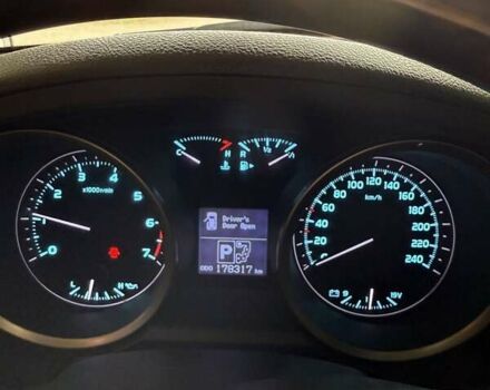 Чорний Тойота Ленд Крузер, об'ємом двигуна 4.66 л та пробігом 178 тис. км за 27000 $, фото 3 на Automoto.ua