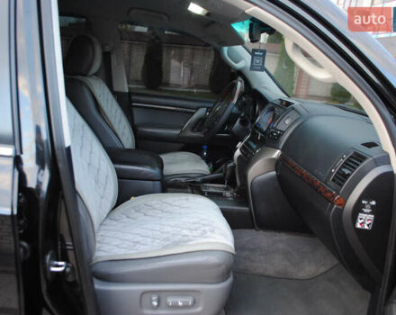 Черный Тойота Ленд Крузер, объемом двигателя 4.7 л и пробегом 271 тыс. км за 21500 $, фото 30 на Automoto.ua