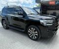 Черный Тойота Ленд Крузер, объемом двигателя 5.7 л и пробегом 220 тыс. км за 30000 $, фото 1 на Automoto.ua