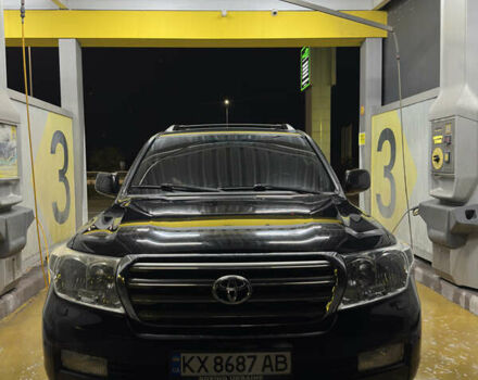 Чорний Тойота Ленд Крузер, об'ємом двигуна 5.66 л та пробігом 289 тис. км за 25000 $, фото 2 на Automoto.ua