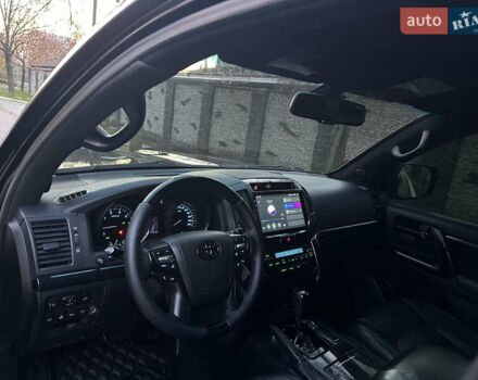 Черный Тойота Ленд Крузер, объемом двигателя 4.7 л и пробегом 268 тыс. км за 29900 $, фото 56 на Automoto.ua