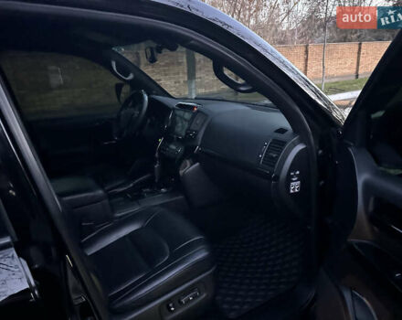 Черный Тойота Ленд Крузер, объемом двигателя 4.7 л и пробегом 268 тыс. км за 29900 $, фото 22 на Automoto.ua