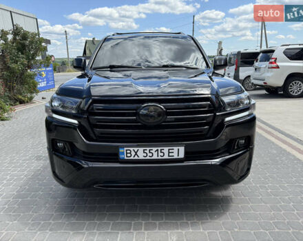 Черный Тойота Ленд Крузер, объемом двигателя 5.7 л и пробегом 220 тыс. км за 30000 $, фото 22 на Automoto.ua