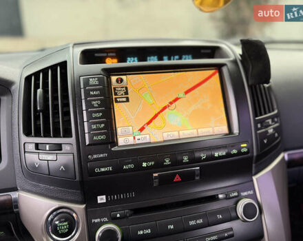 Черный Тойота Ленд Крузер, объемом двигателя 4.66 л и пробегом 265 тыс. км за 25500 $, фото 30 на Automoto.ua