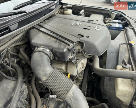 Чорний Тойота Ленд Крузер, об'ємом двигуна 3.96 л та пробігом 228 тис. км за 19900 $, фото 43 на Automoto.ua