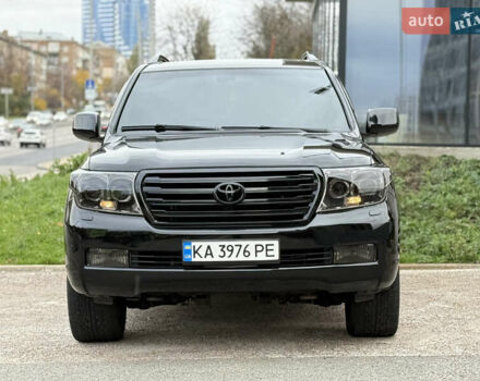Черный Тойота Ленд Крузер, объемом двигателя 4.66 л и пробегом 265 тыс. км за 25500 $, фото 5 на Automoto.ua