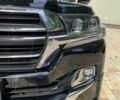 Черный Тойота Ленд Крузер, объемом двигателя 5.7 л и пробегом 69 тыс. км за 49999 $, фото 2 на Automoto.ua