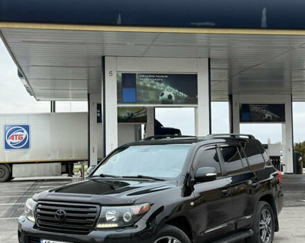 Черный Тойота Ленд Крузер, объемом двигателя 4.46 л и пробегом 280 тыс. км за 25900 $, фото 11 на Automoto.ua