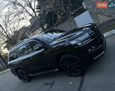 Черный Тойота Ленд Крузер, объемом двигателя 4.7 л и пробегом 268 тыс. км за 29900 $, фото 45 на Automoto.ua