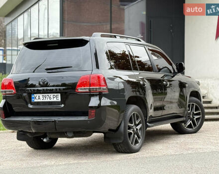 Черный Тойота Ленд Крузер, объемом двигателя 4.66 л и пробегом 265 тыс. км за 25500 $, фото 13 на Automoto.ua