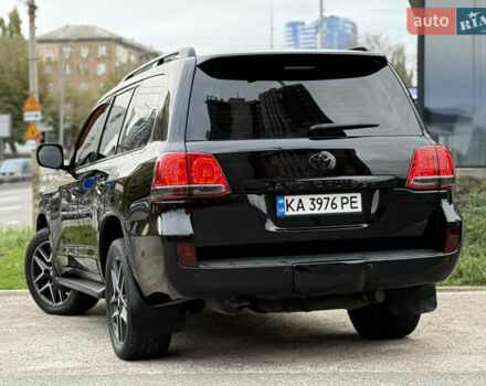 Черный Тойота Ленд Крузер, объемом двигателя 4.66 л и пробегом 265 тыс. км за 25500 $, фото 10 на Automoto.ua