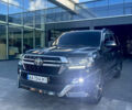 Черный Тойота Ленд Крузер, объемом двигателя 4.66 л и пробегом 257 тыс. км за 29999 $, фото 2 на Automoto.ua