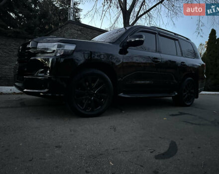 Черный Тойота Ленд Крузер, объемом двигателя 4.7 л и пробегом 268 тыс. км за 29900 $, фото 1 на Automoto.ua