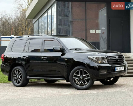 Черный Тойота Ленд Крузер, объемом двигателя 4.66 л и пробегом 265 тыс. км за 25500 $, фото 8 на Automoto.ua