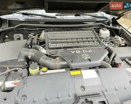 Чорний Тойота Ленд Крузер, об'ємом двигуна 4.5 л та пробігом 208 тис. км за 25000 $, фото 6 на Automoto.ua