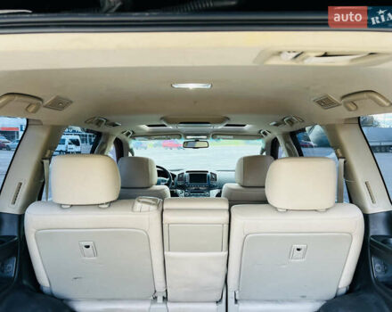 Черный Тойота Ленд Крузер, объемом двигателя 5.7 л и пробегом 239 тыс. км за 23500 $, фото 44 на Automoto.ua