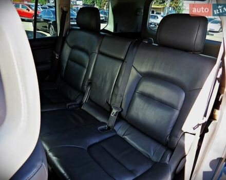 Черный Тойота Ленд Крузер, объемом двигателя 4.66 л и пробегом 312 тыс. км за 31800 $, фото 19 на Automoto.ua